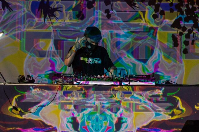 Svbject To Chvnge 
